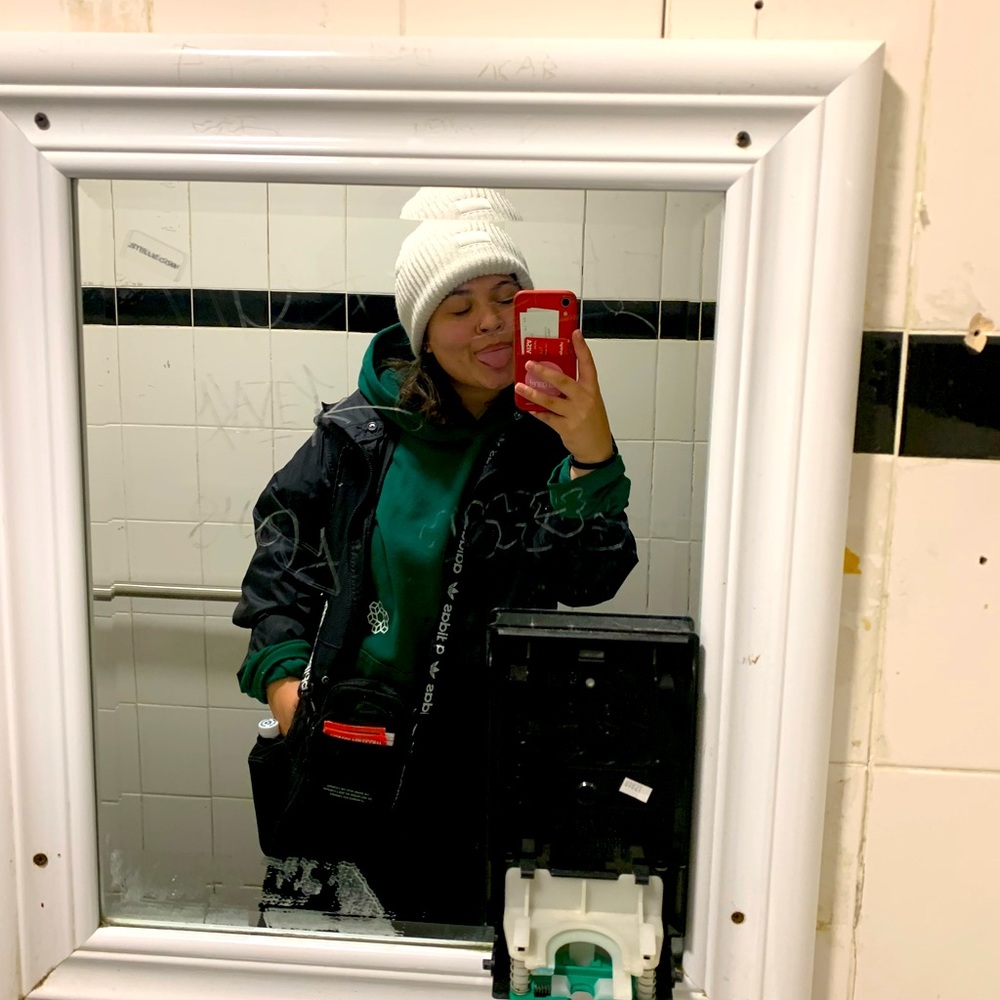 Meet your Posher, Lenae